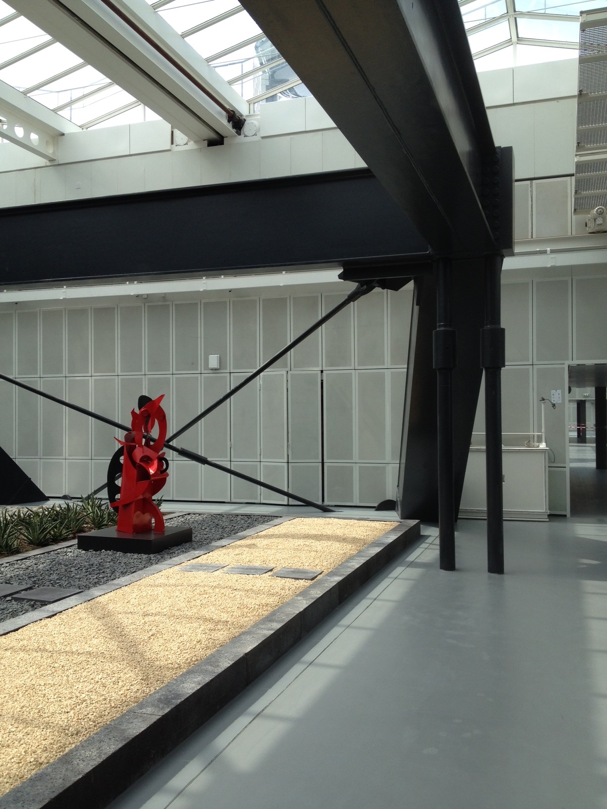 VROM conversion into flexible government office - Activities ...