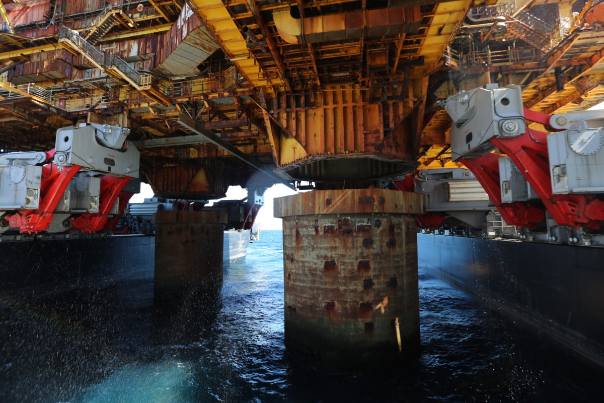 Shell Impactor Platform Voordracht over de verwijdering van de bovenbouwconstructies van de ...